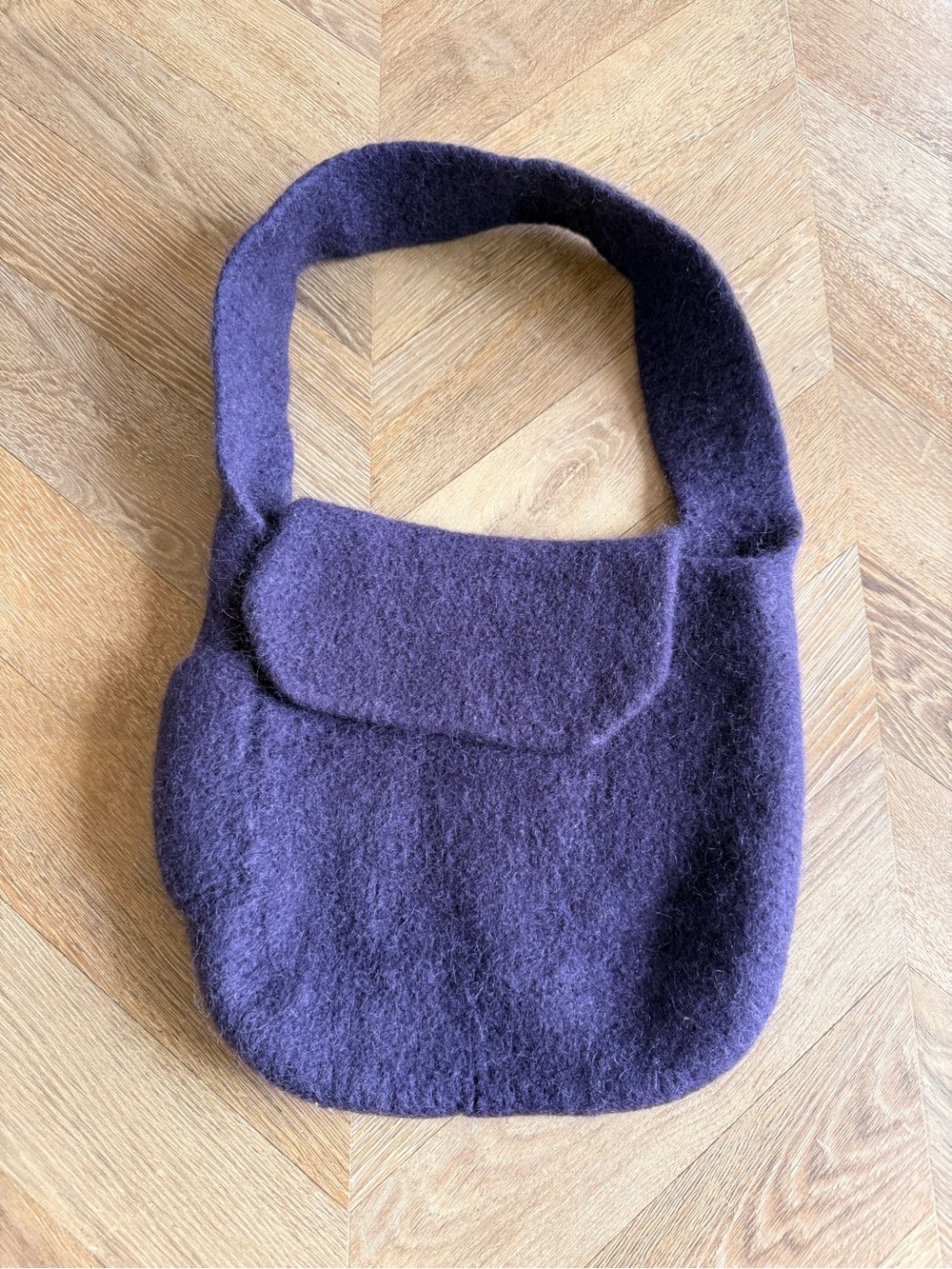 Womens Felt Shoulder Bag - Purple